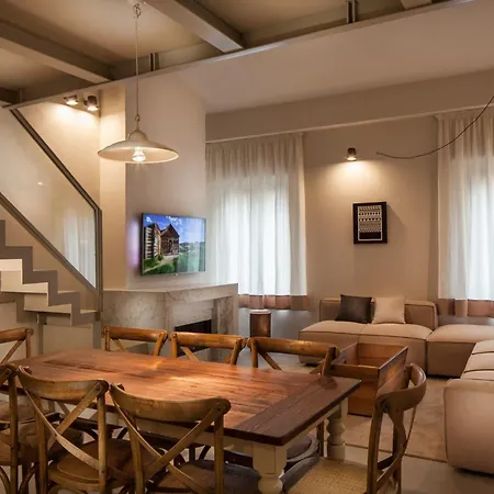 Apartamento Penthouse In Siena's Heart With Elevator & Parking *